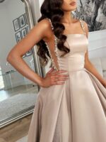 BEATRICE- zdobiona sukienka midi SZYCIE NA MIARĘ