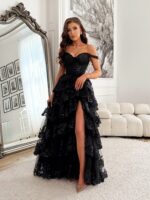 CARMEN-różowa sukienka z wiązaniem