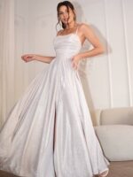 AMANDA- srebrna suknia z wiązanym gorsetem