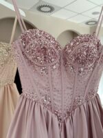 ELIZABETH- różowa, zdobiona, gorsetowa księżniczka