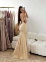 JUDITH - zlota zdobiona suknia z wycieciami w talii