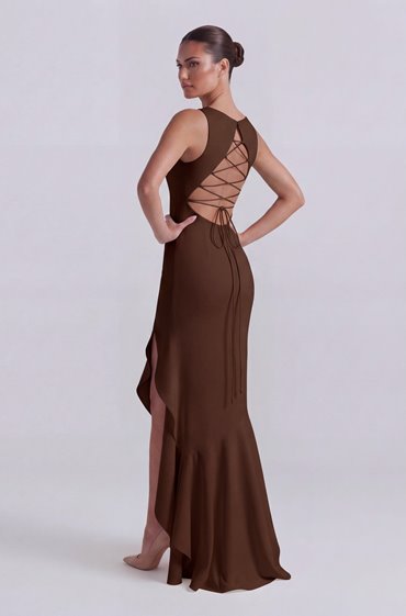 MELODY – asymetryczna brazowa suknia