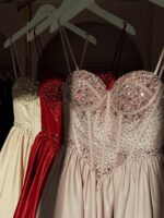 ELIZABETH- różowa, zdobiona, gorsetowa księżniczka