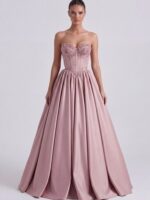 ELIZABETH- różowa, zdobiona, gorsetowa księżniczka